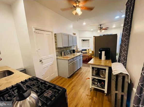 1727 W Pacific Street, Philadelphia PA 19140