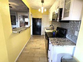 5207 Diamond Street, Philadelphia PA 19131