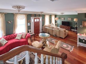 34 W Mechanic Street, New Hope PA 18938