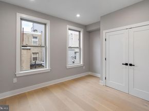 717 Mercy Street, Philadelphia PA 19148