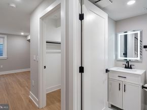 717 Mercy Street, Philadelphia PA 19148