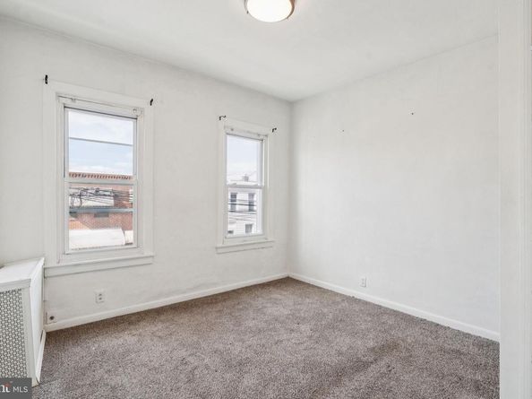 2831 Almond Street, Philadelphia PA 19134