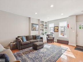 157 W Salaignac Street, Philadelphia PA 19128