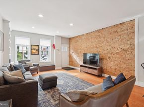 157 W Salaignac Street, Philadelphia PA 19128