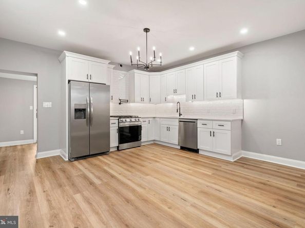 3464 Division Street, Philadelphia PA 19129