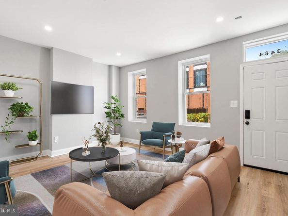 3464 Division Street, Philadelphia PA 19129