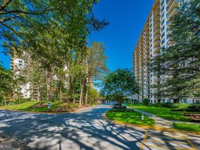 5225 Pooks Hill Road 616N, Bethesda MD 20814