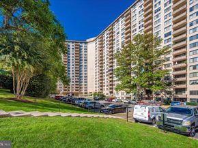 5225 Pooks Hill Road 616N, Bethesda MD 20814