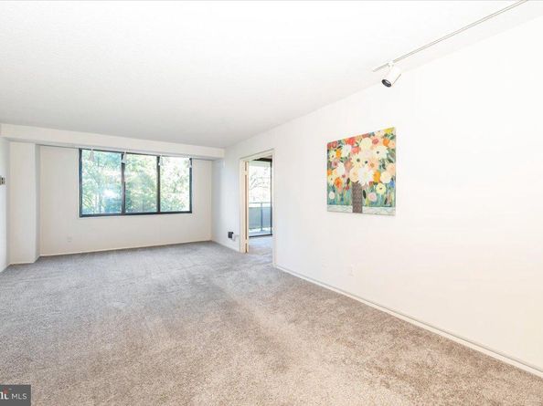 5225 Pooks Hill Road 616N, Bethesda MD 20814