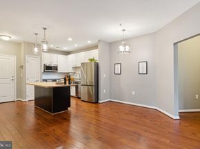 2665 Prosperity Avenue 111, Fairfax VA 22031