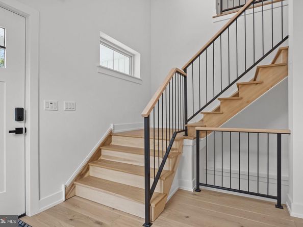10 Churchville Lane, Churchville PA 18966