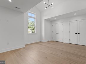 10 Churchville Lane, Churchville PA 18966