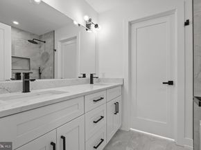 10 Churchville Lane, Churchville PA 18966