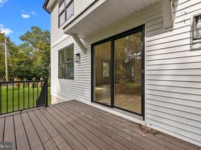 10 Churchville Lane, Churchville PA 18966
