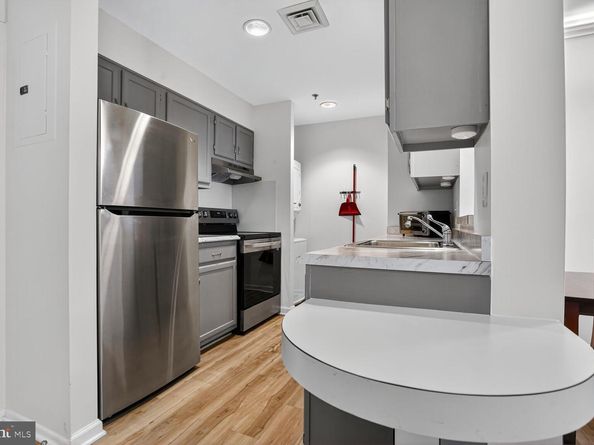 900 N Taylor Street 2110, Arlington VA 22203