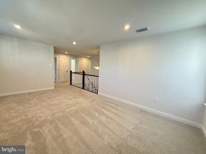 1045 Miles Court, Cheltenham PA 19012