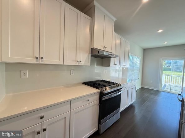 1045 Miles Court, Cheltenham PA 19012