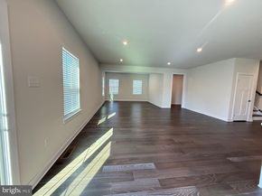 1045 Miles Court, Cheltenham PA 19012