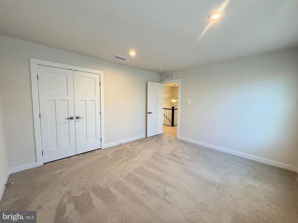 1045 Miles Court, Cheltenham PA 19012