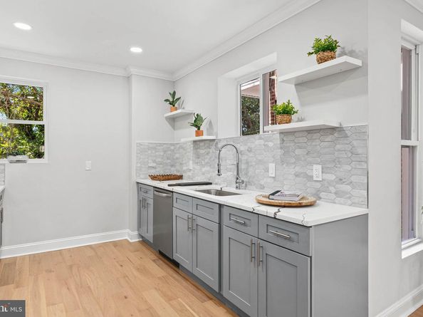 7638 Fayette Street, Philadelphia PA 19150