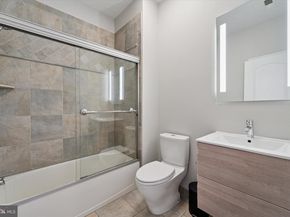 290 Byberry Road 18, Philadelphia PA 19116