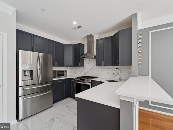 290 Byberry Road 18, Philadelphia PA 19116