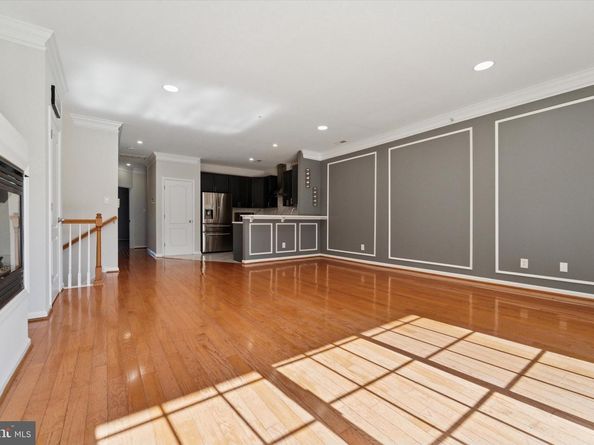 290 Byberry Road 18, Philadelphia PA 19116