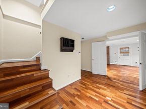 6710 Wemberly Way, Mclean VA 22101