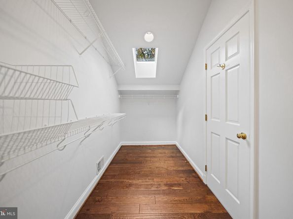 6710 Wemberly Way, Mclean VA 22101