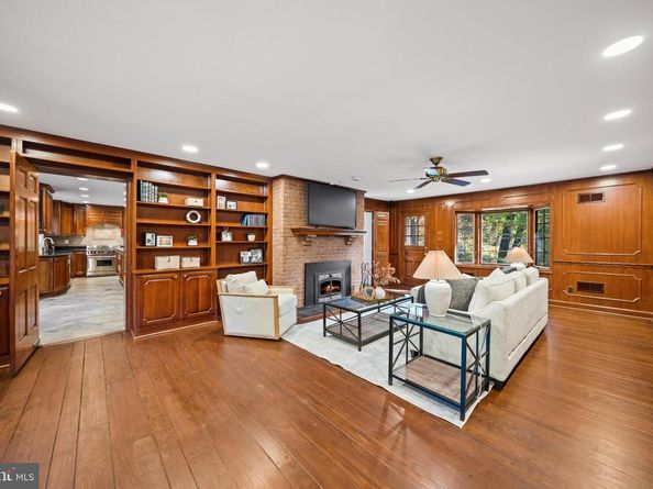 6710 Wemberly Way, Mclean VA 22101