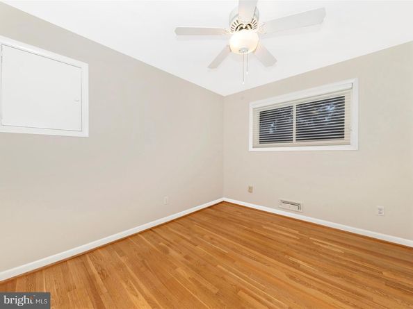 7203 Homestead Place, Springfield VA 22151