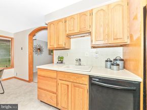 7203 Homestead Place, Springfield VA 22151
