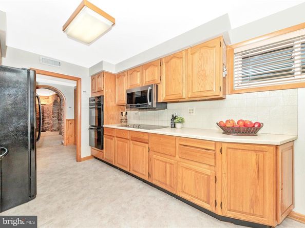 7203 Homestead Place, Springfield VA 22151