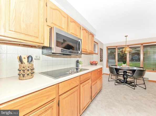 7203 Homestead Place, Springfield VA 22151