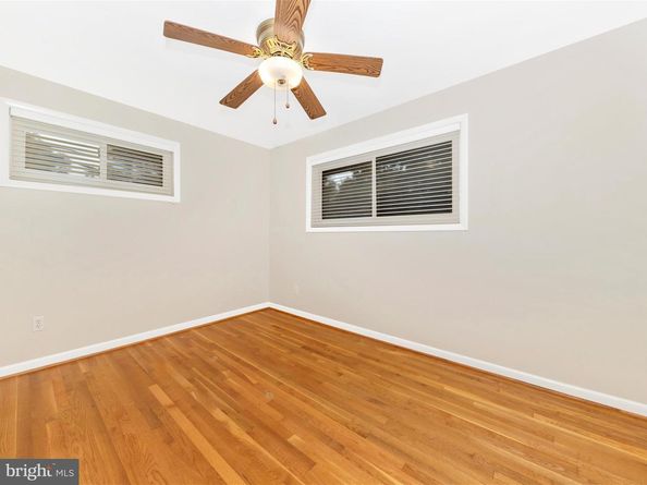 7203 Homestead Place, Springfield VA 22151