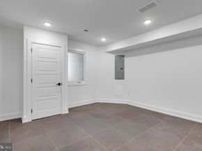 2139 Bainbridge Street, Philadelphia PA 19146