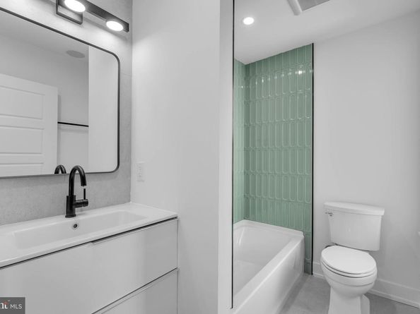2139 Bainbridge Street, Philadelphia PA 19146