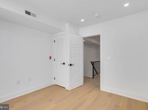 2139 Bainbridge Street, Philadelphia PA 19146