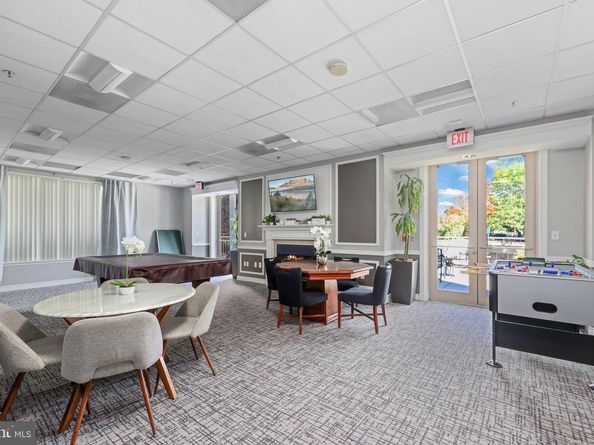 2726 Gallows Road 1004, Vienna VA 22180