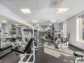 2726 Gallows Road 1004, Vienna VA 22180