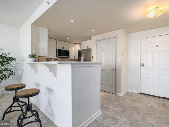 2726 Gallows Road 1004, Vienna VA 22180