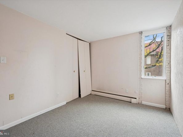 304 Delancey Street, Philadelphia PA 19106