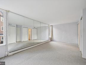 304 Delancey Street, Philadelphia PA 19106