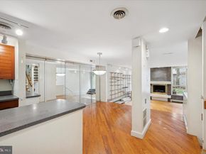 304 Delancey Street, Philadelphia PA 19106