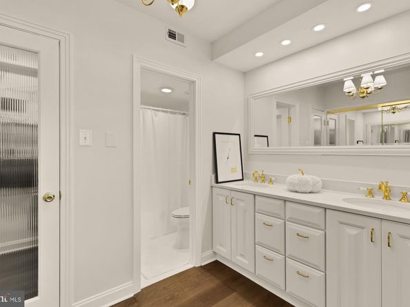 4550 N Park Avenue 614, Chevy Chase MD 20815