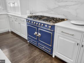 2107 Foxhall Road NW, Washington DC 20007