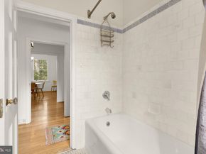 3041 Sedgwick Street NW 402D, Washington DC 20008