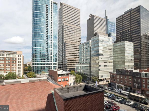 2101 Chestnut Street 719, Philadelphia PA 19103