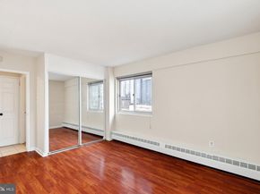 2101 Chestnut Street 719, Philadelphia PA 19103