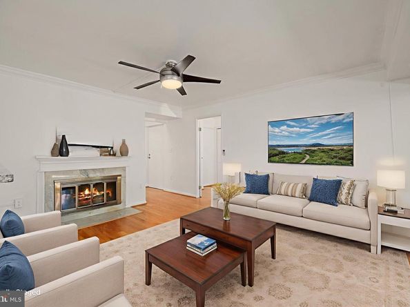 11721 Karbon Hill Court T2, Reston VA 20191